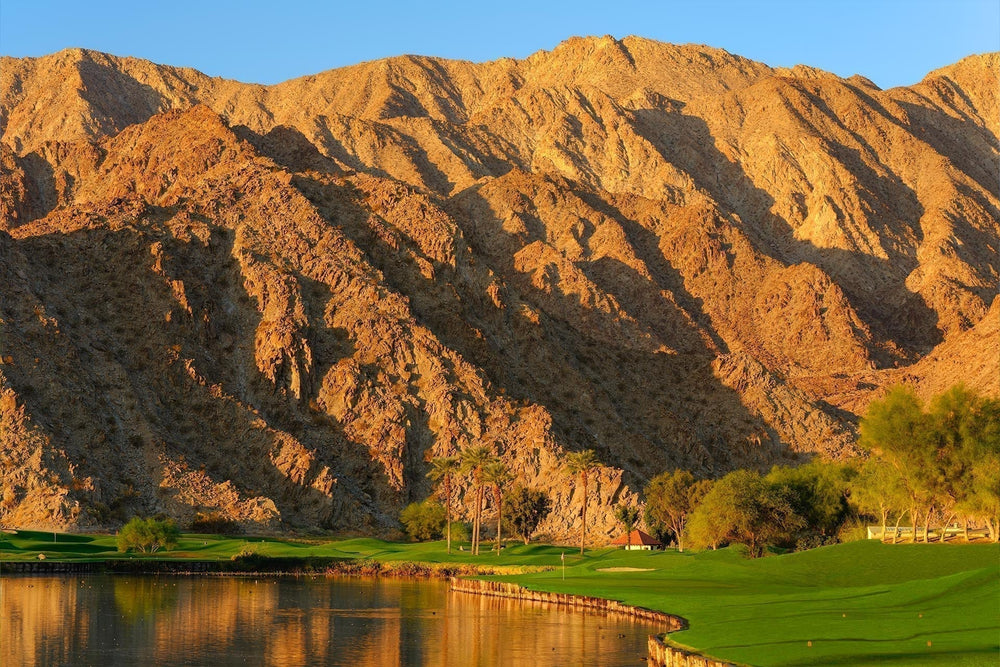 Why Palm Springs is a Golfer’s Paradise: Course Reviews & Travel Tips